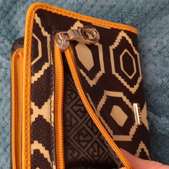 Relic Cute Elephant Card and Coin Zip Wallet NWOT - Picture 3 of 8